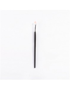 APLICADOR SOMBRA CON ESPONJA BASIC LINE Nº06